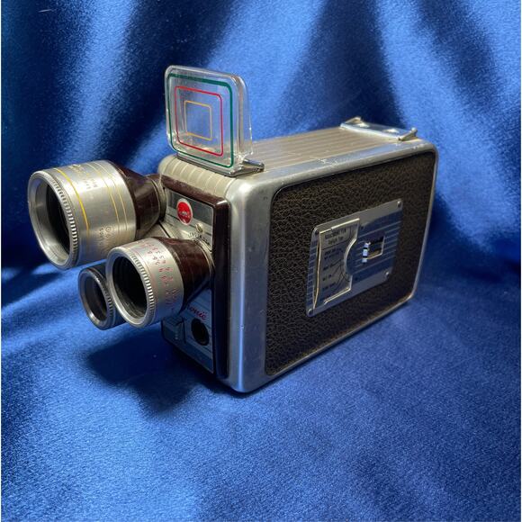 Vintage 1950's Kodak Brownie 8MM Film Camera